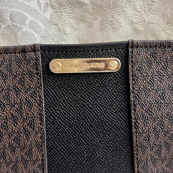 ♥️ BRAND NEW! Micheal Kors Belt Bag - Picture 5 of 11